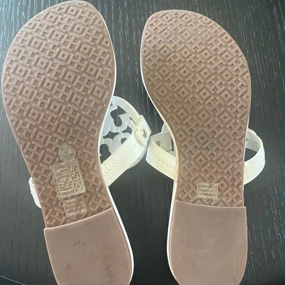Tory Burch Miller Leather Sandals- White w/ dust bag - Picture 7 of 10